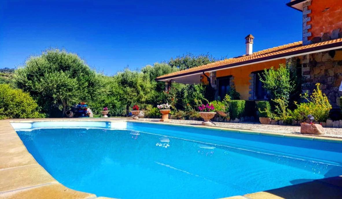 Casa Vacanza Centro Sardegna Sorgono Luaran gambar